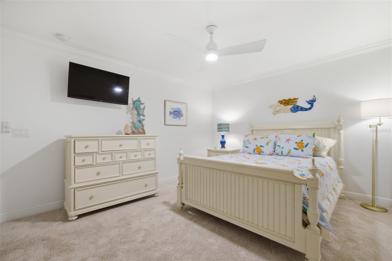 MARINA SOUTH SHORE CONDO - Residential