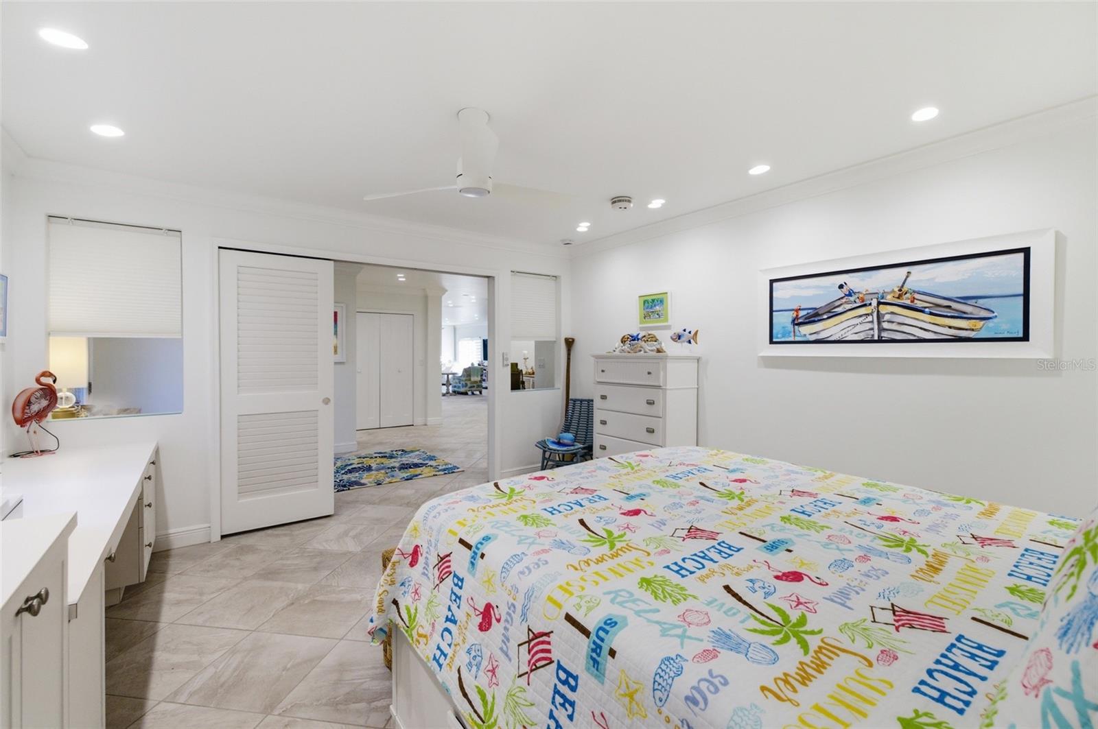 MARINA SOUTH SHORE CONDO - Residential