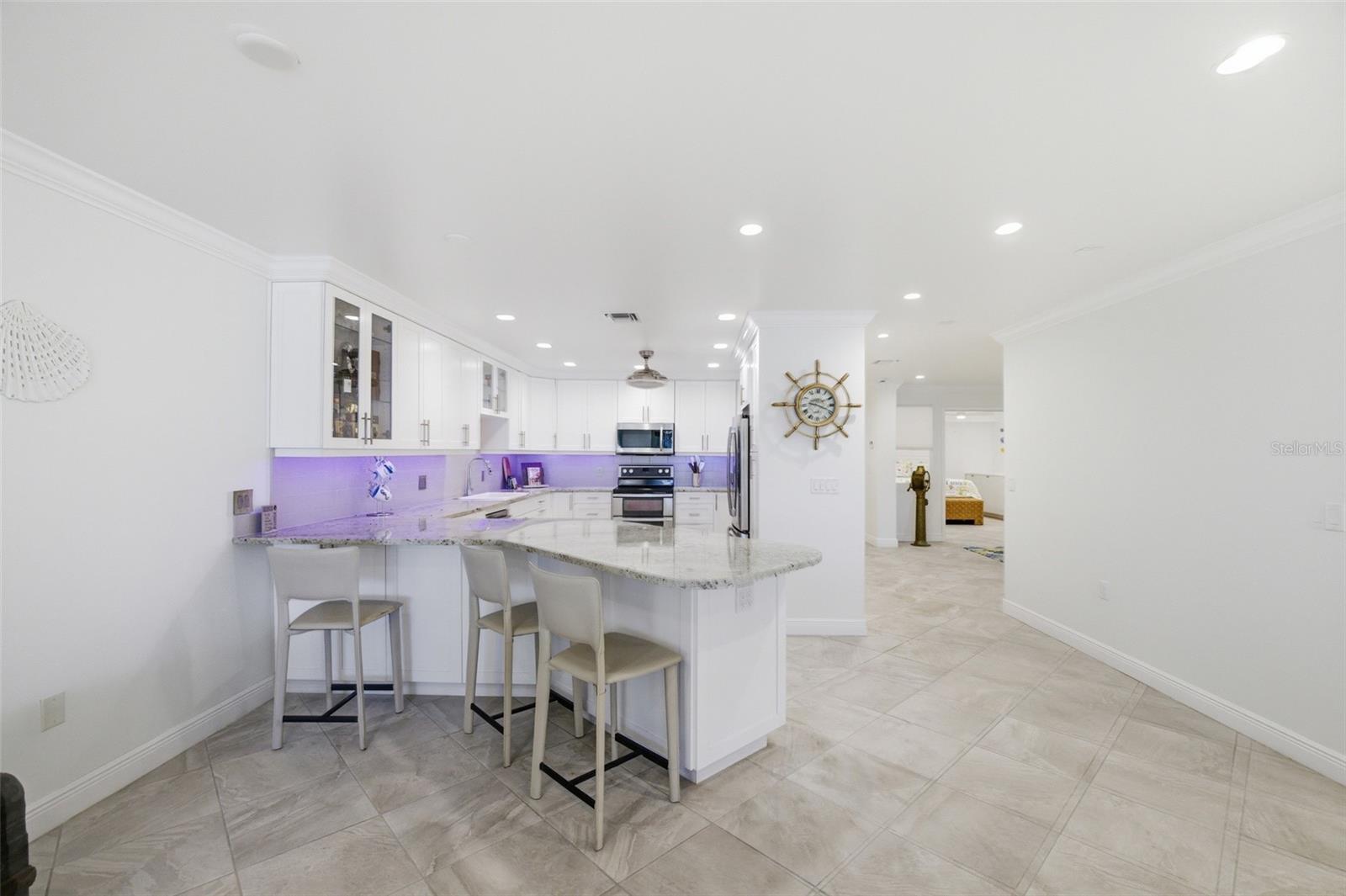 MARINA SOUTH SHORE CONDO - Residential