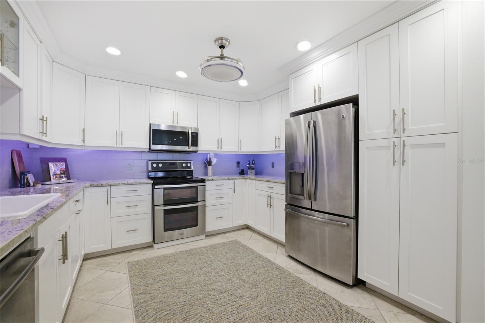 MARINA SOUTH SHORE CONDO - Residential