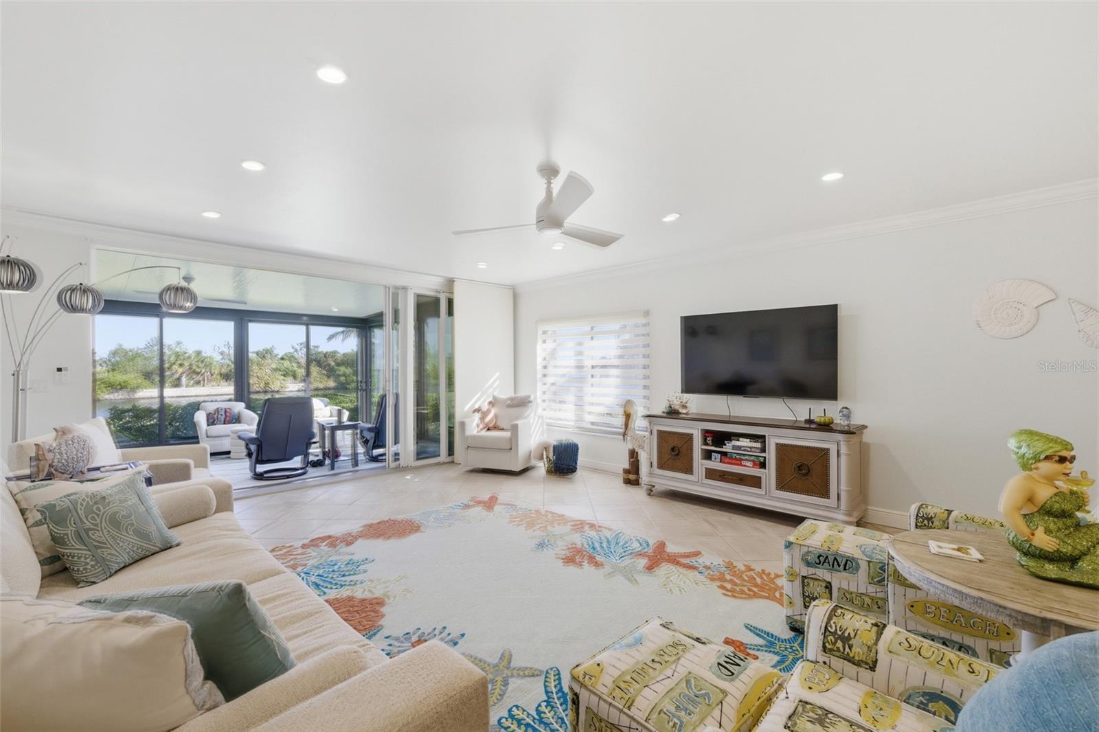 MARINA SOUTH SHORE CONDO - Residential