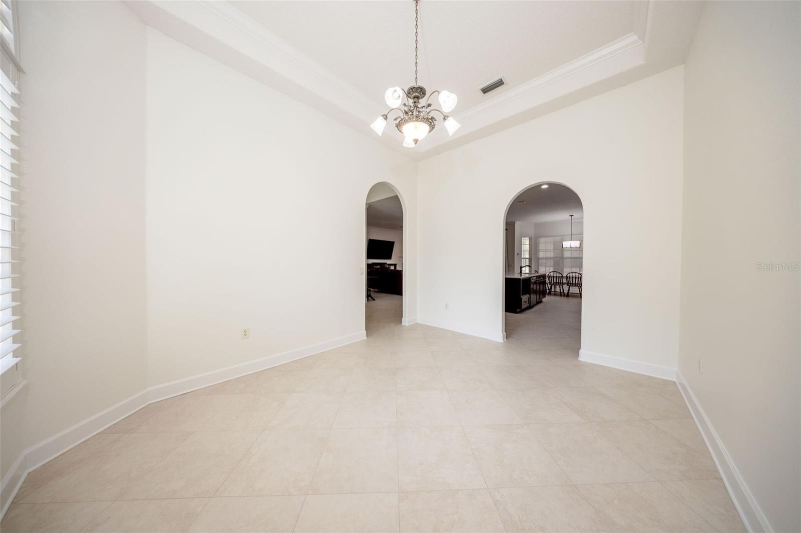 CARDINAL POINTE - Residential