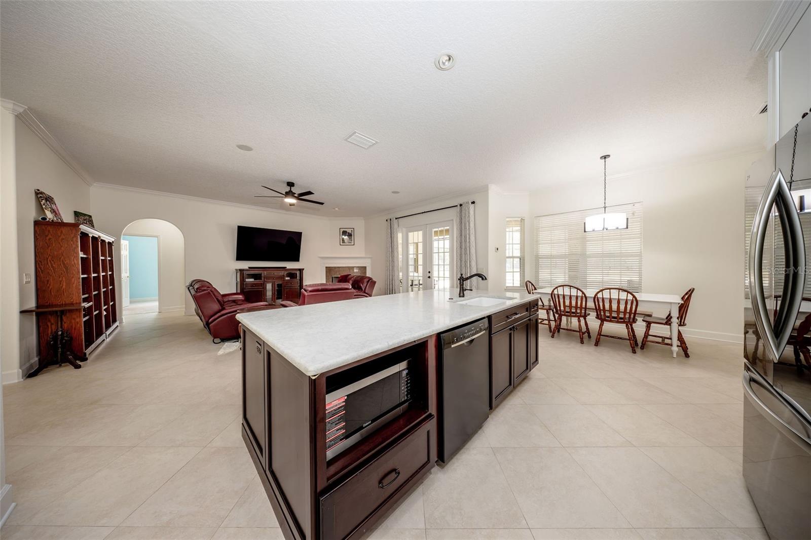 CARDINAL POINTE - Residential