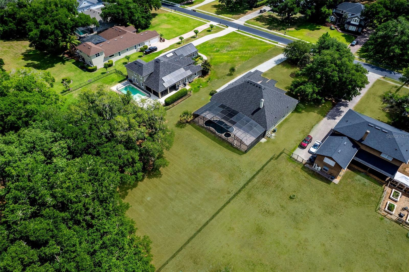 CARDINAL POINTE - Residential