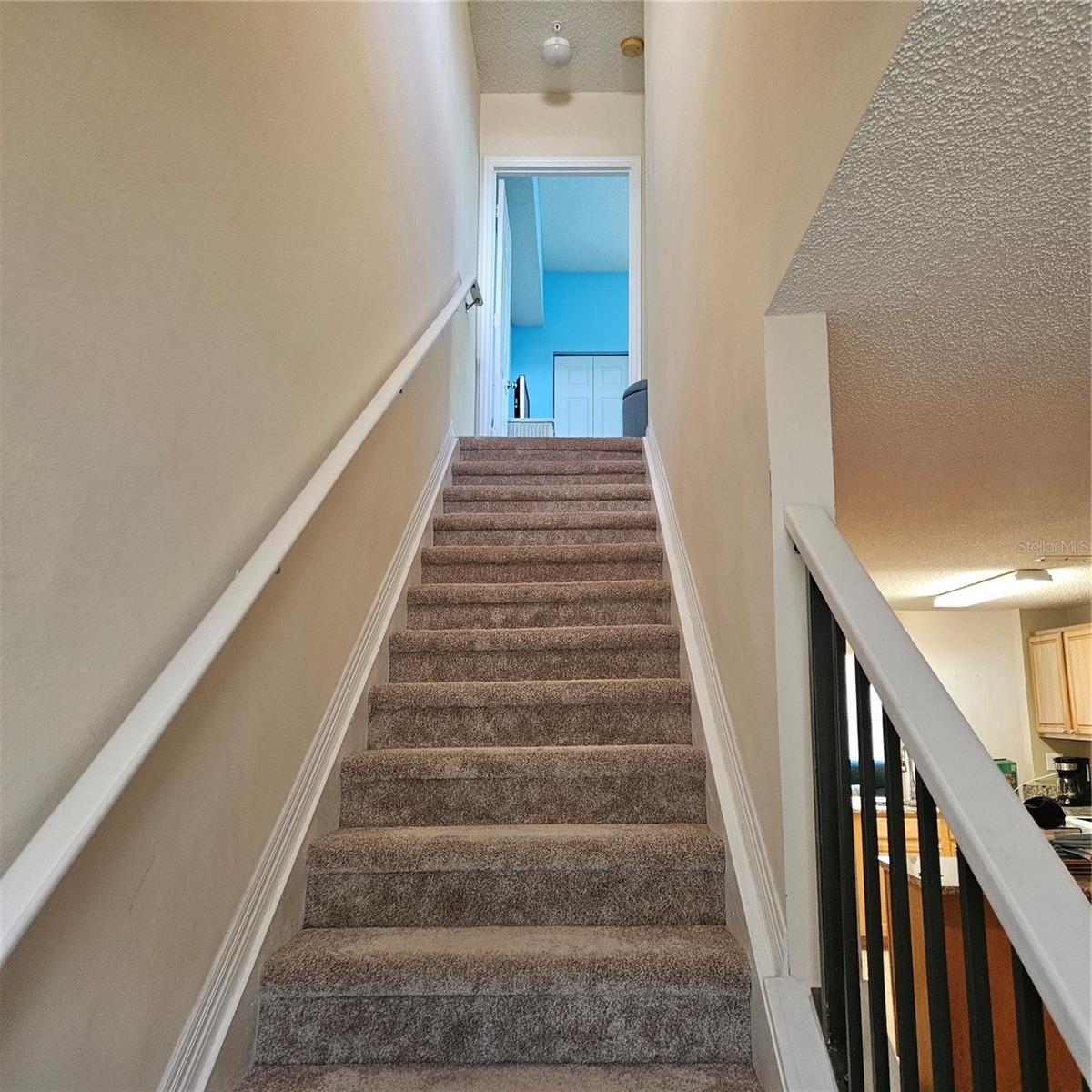 LAS PALMAS OF SARASOTA - Residential Lease