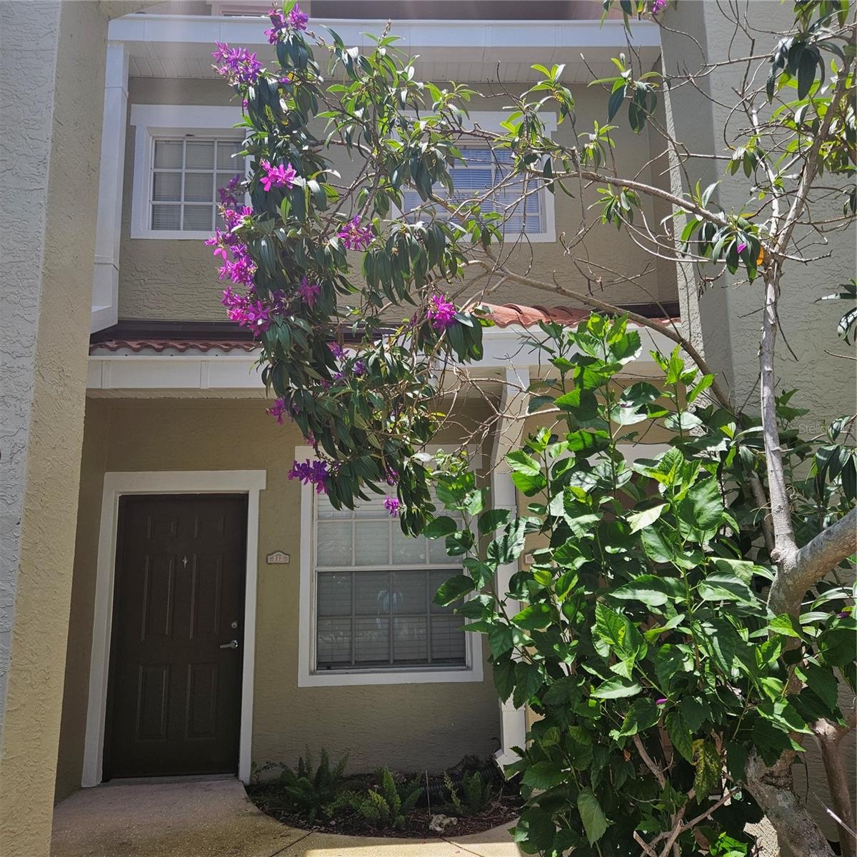LAS PALMAS OF SARASOTA - Residential Lease