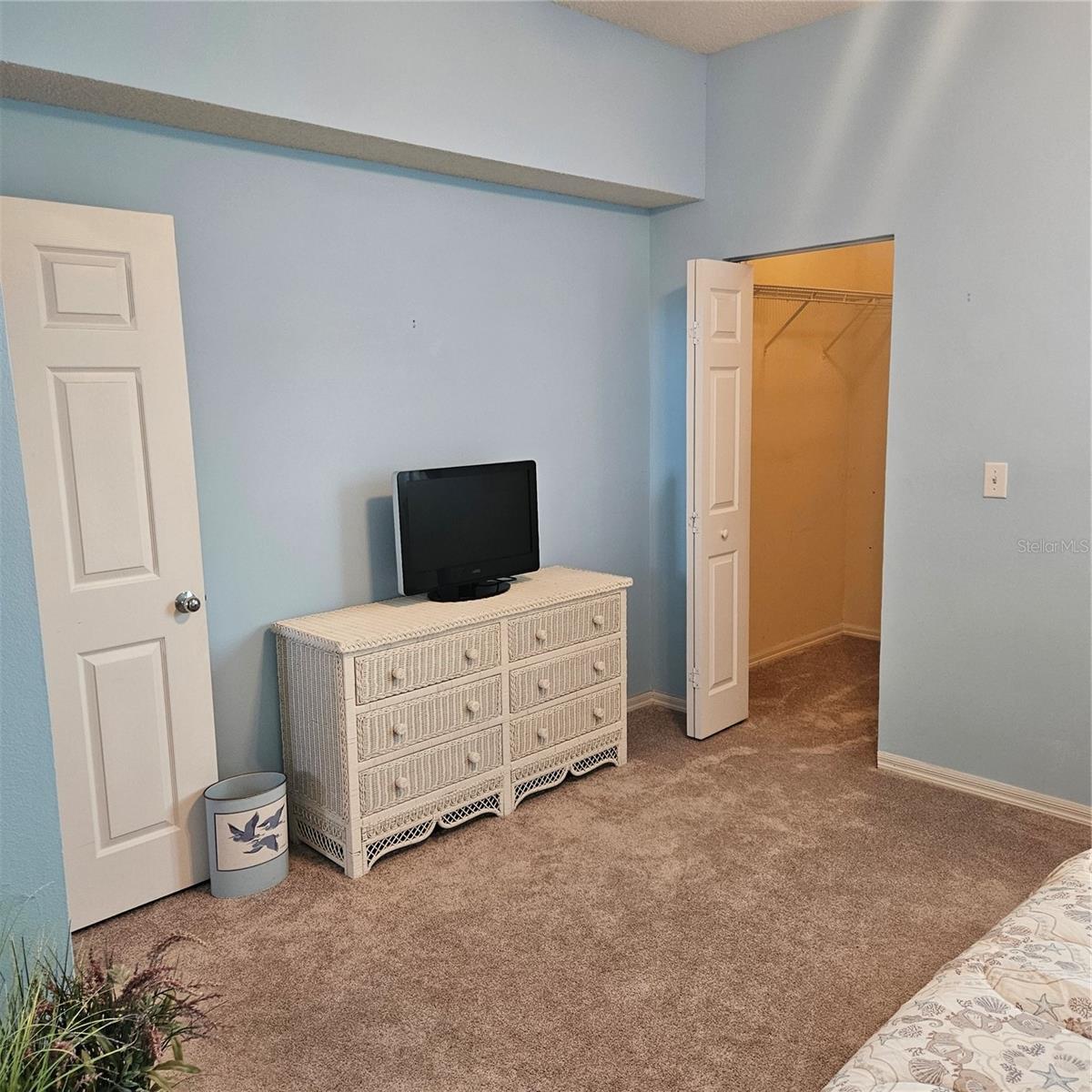 LAS PALMAS OF SARASOTA - Residential Lease