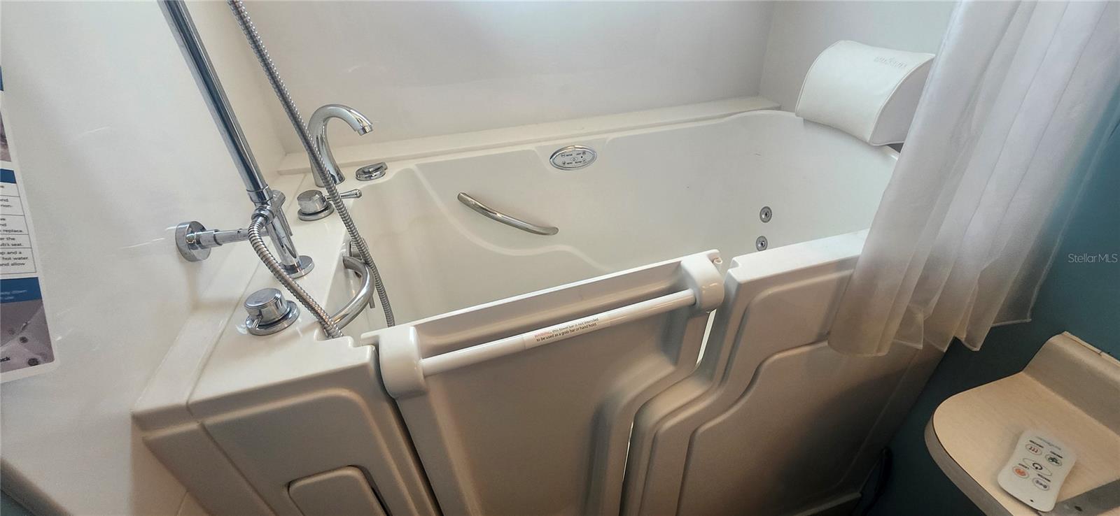 TIKI VILLAGE MHP CONDO - Residential