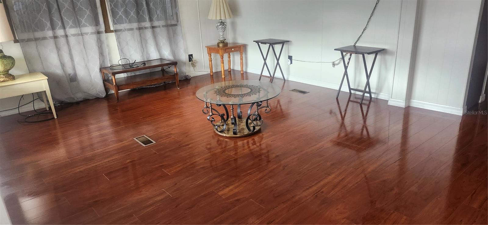 TIKI VILLAGE MHP CONDO - Residential