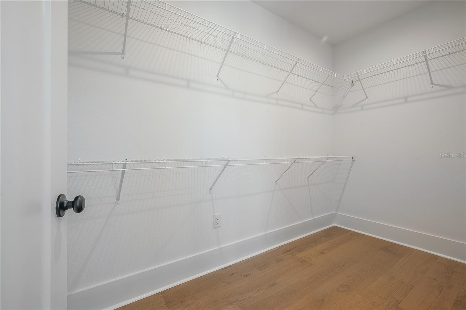 RECORD GROVE - Residential