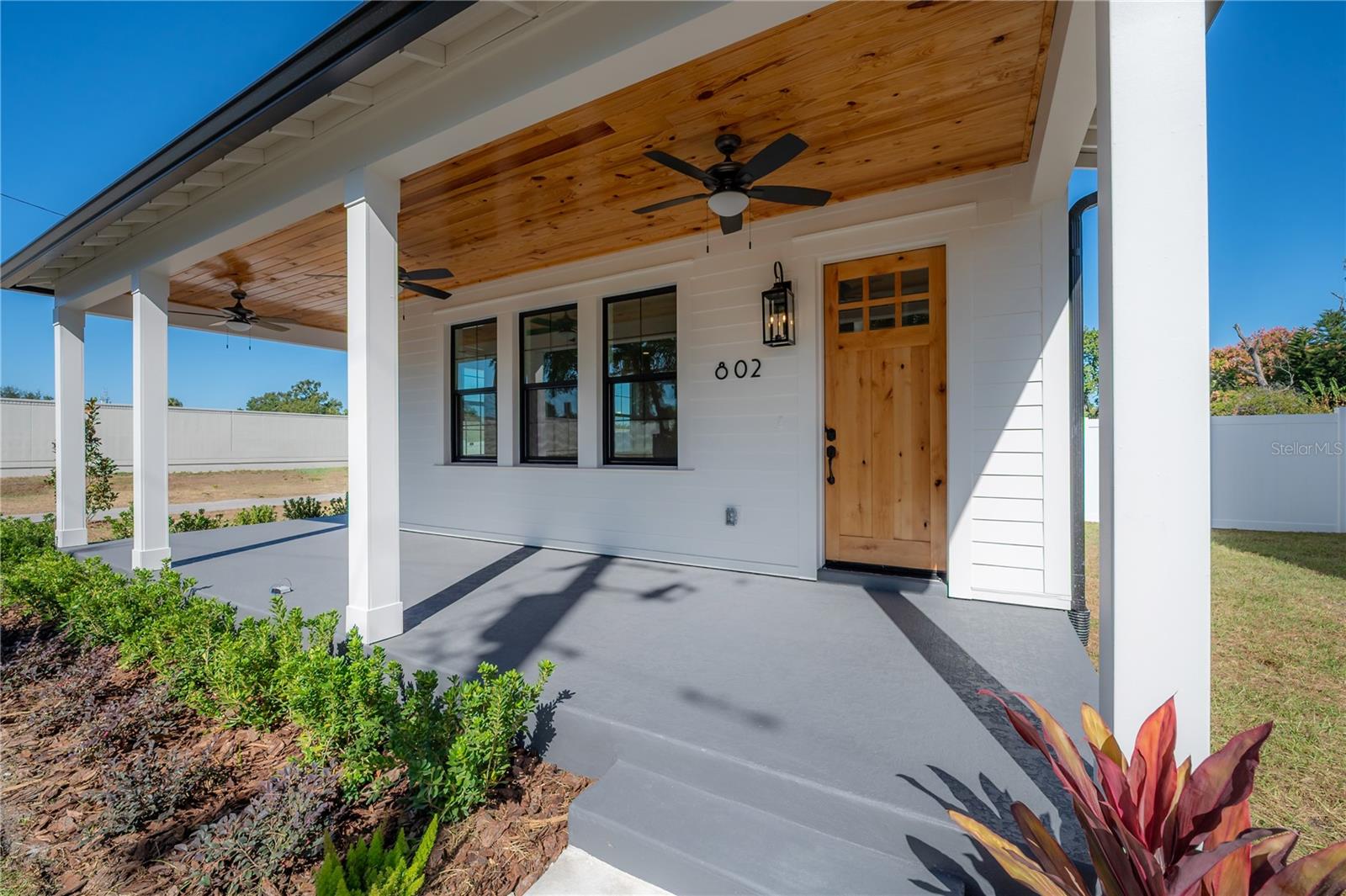 RECORD GROVE - Residential