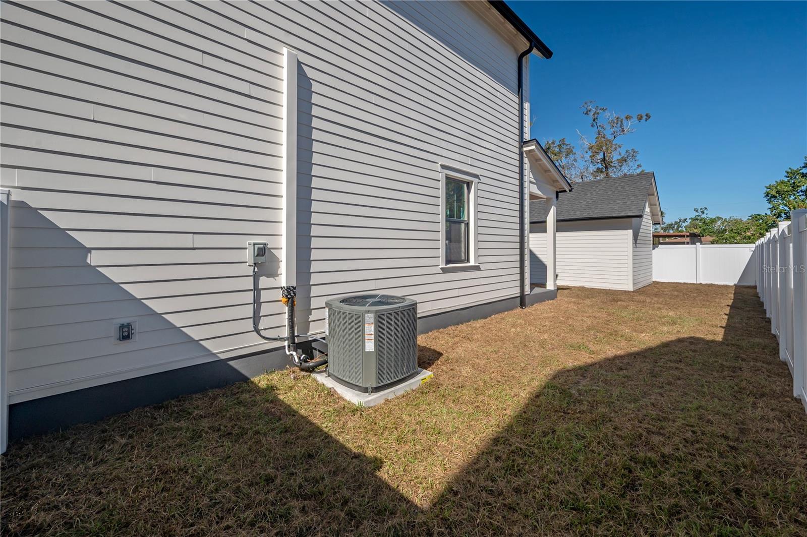 RECORD GROVE - Residential