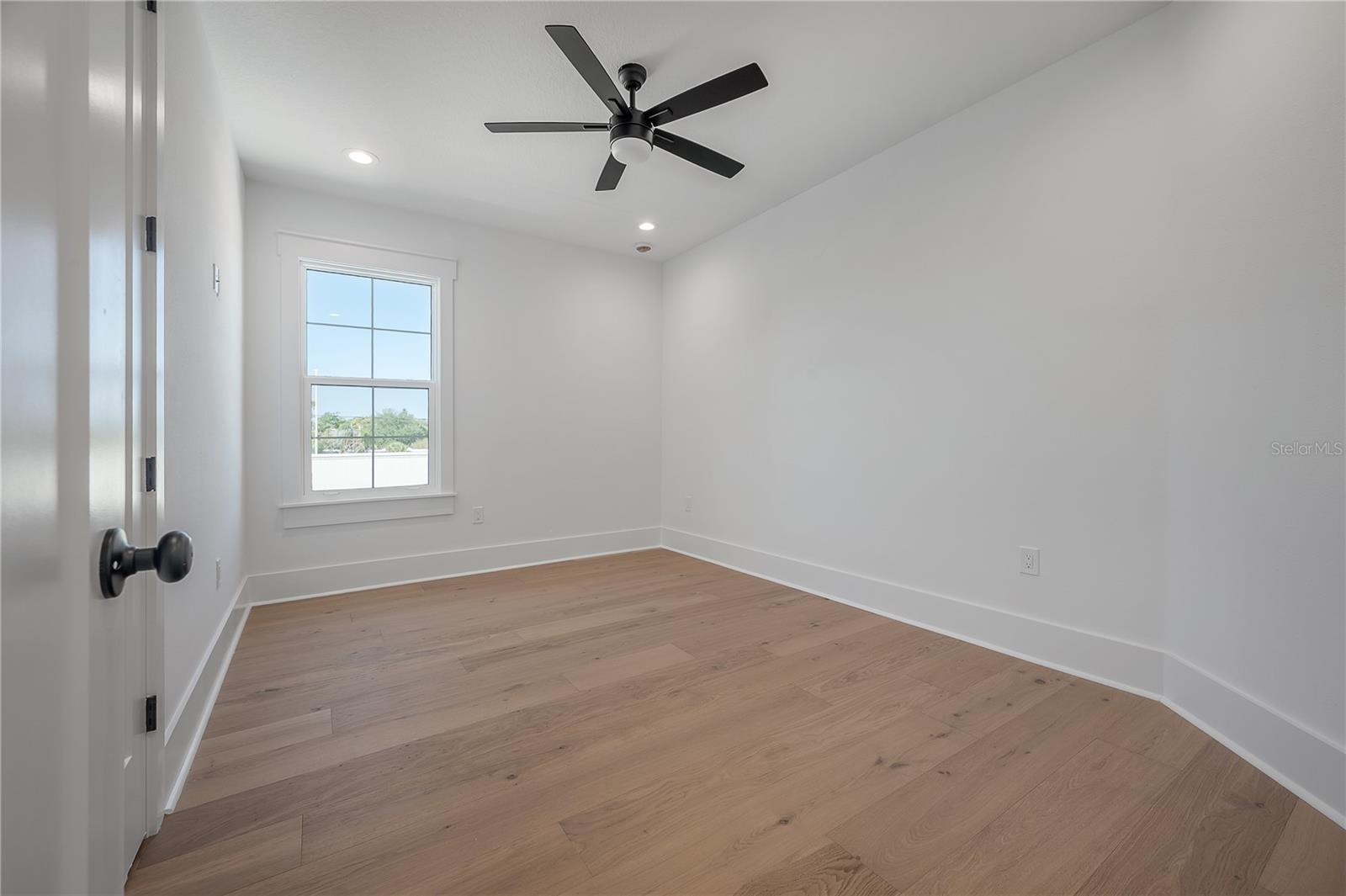 RECORD GROVE - Residential