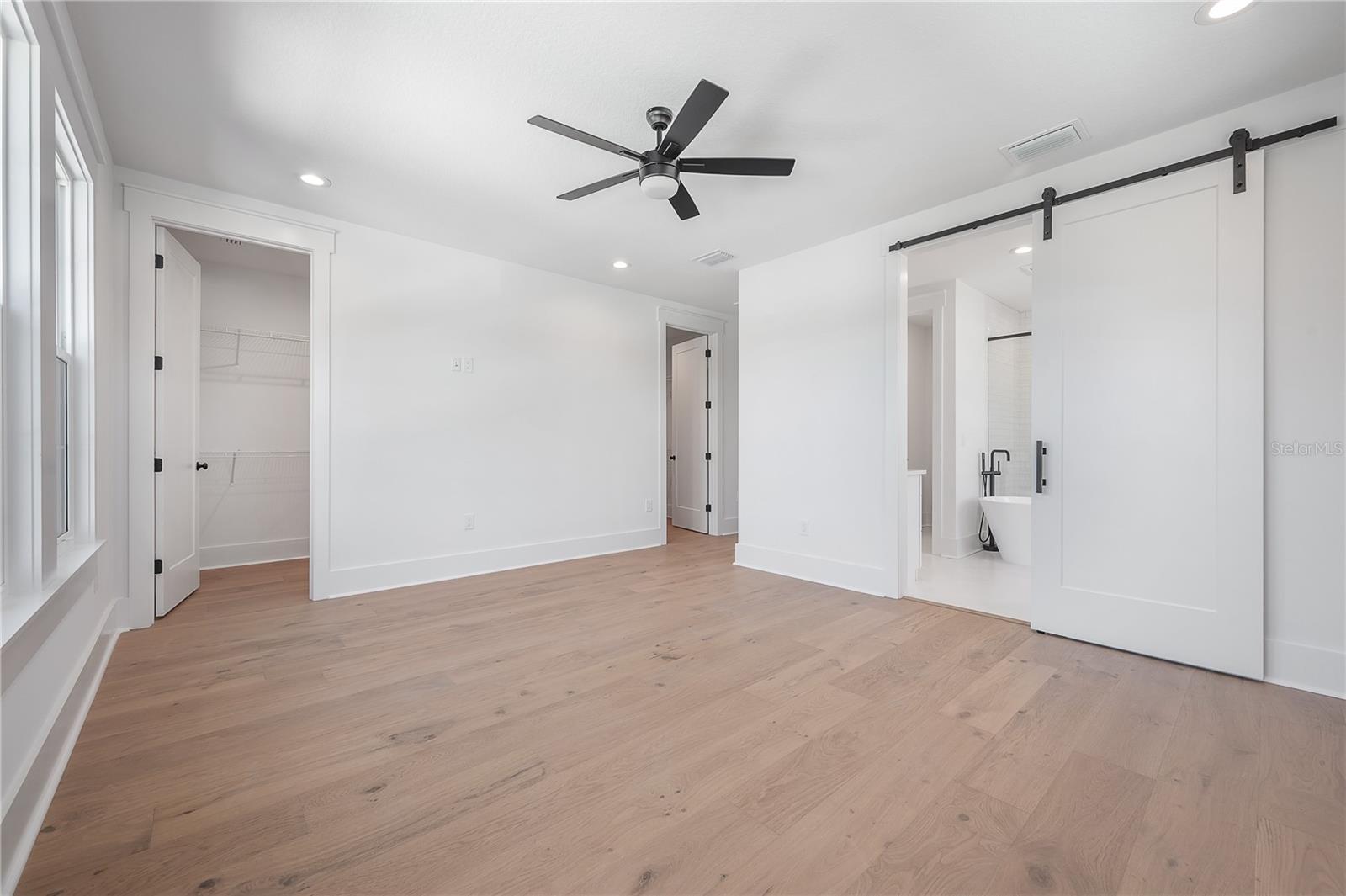 RECORD GROVE - Residential