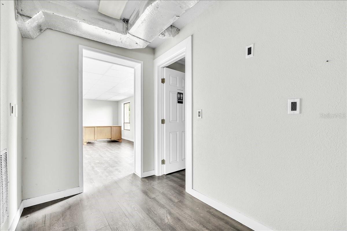HARBOR EXECUTIVE PARK - Commercial Sale