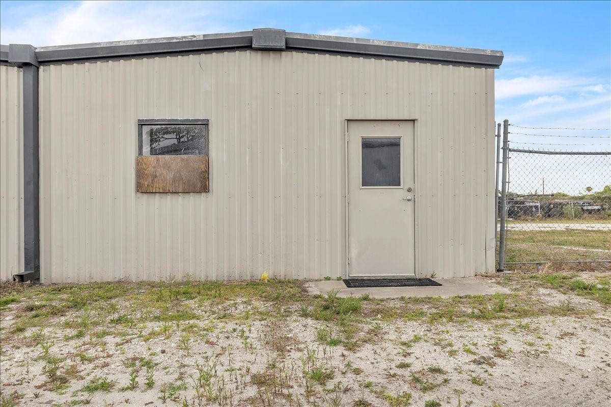 HARBOR EXECUTIVE PARK - Commercial Sale