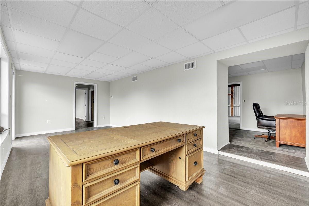 HARBOR EXECUTIVE PARK - Commercial Sale
