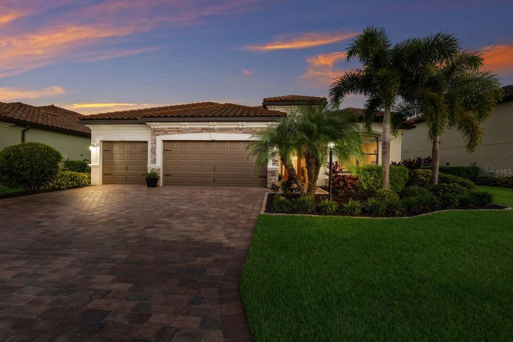 Photo of 14022 Florida Rosemary Drive, Lakewood Ranch, FL 34211 (MLS # A4668030)