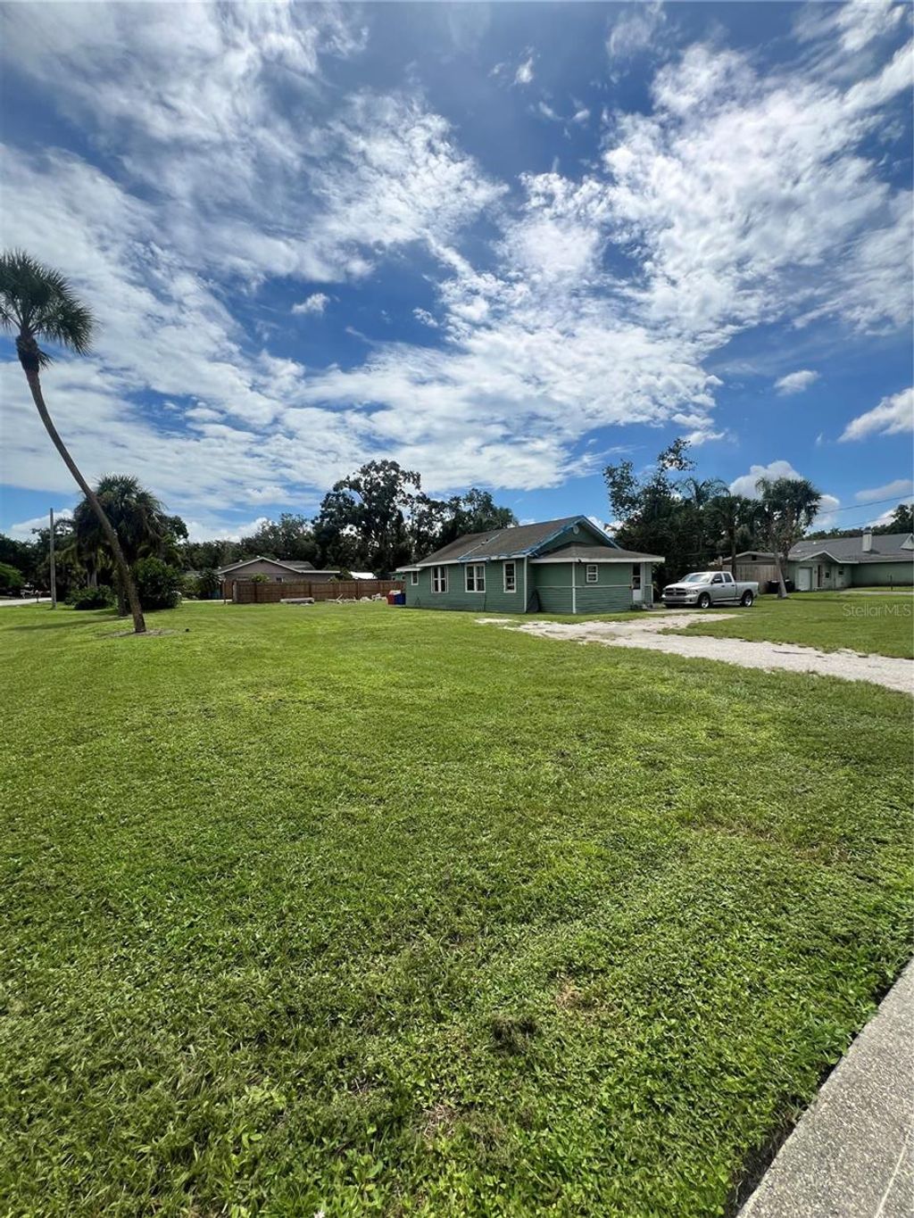 Photo of 4223 Sawyer Road, Sarasota, FL 34233 (MLS # A4665001)
