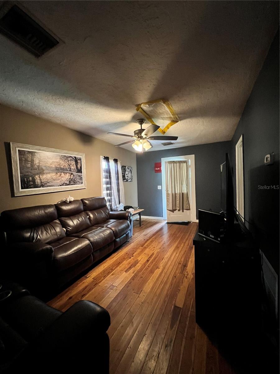 RIDGE PARK - Residential