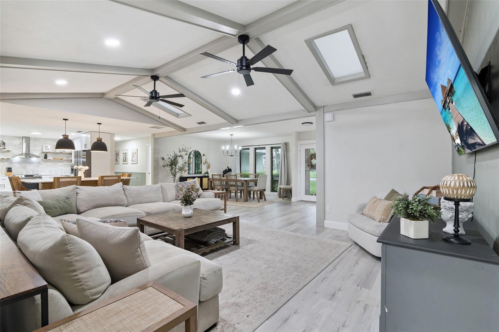 102 STONEBRIDGE DRIVE
