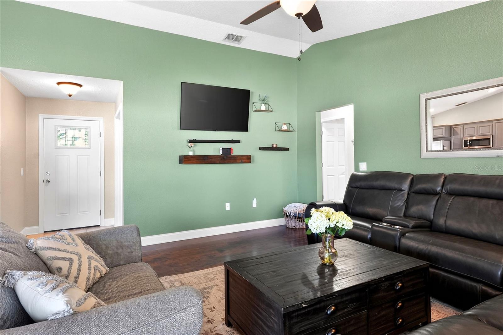 SUMMERWOOD - Residential