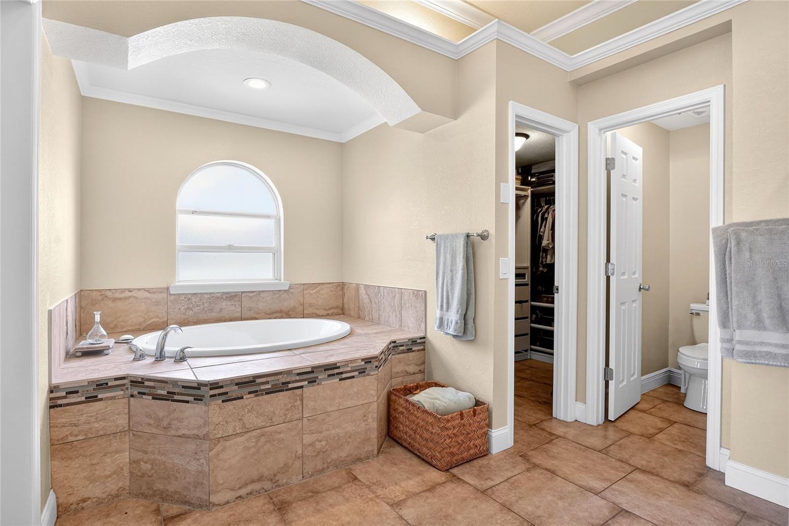 SUMMERWOOD - Residential