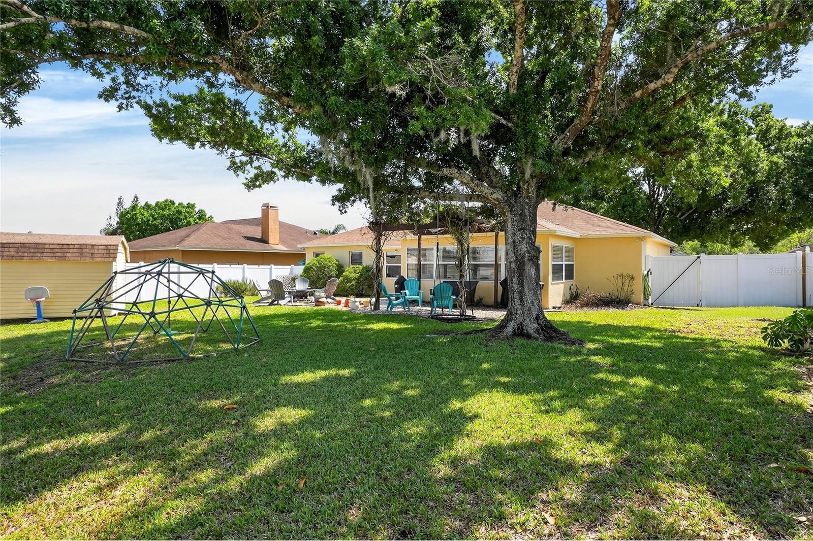 SUMMERWOOD - Residential