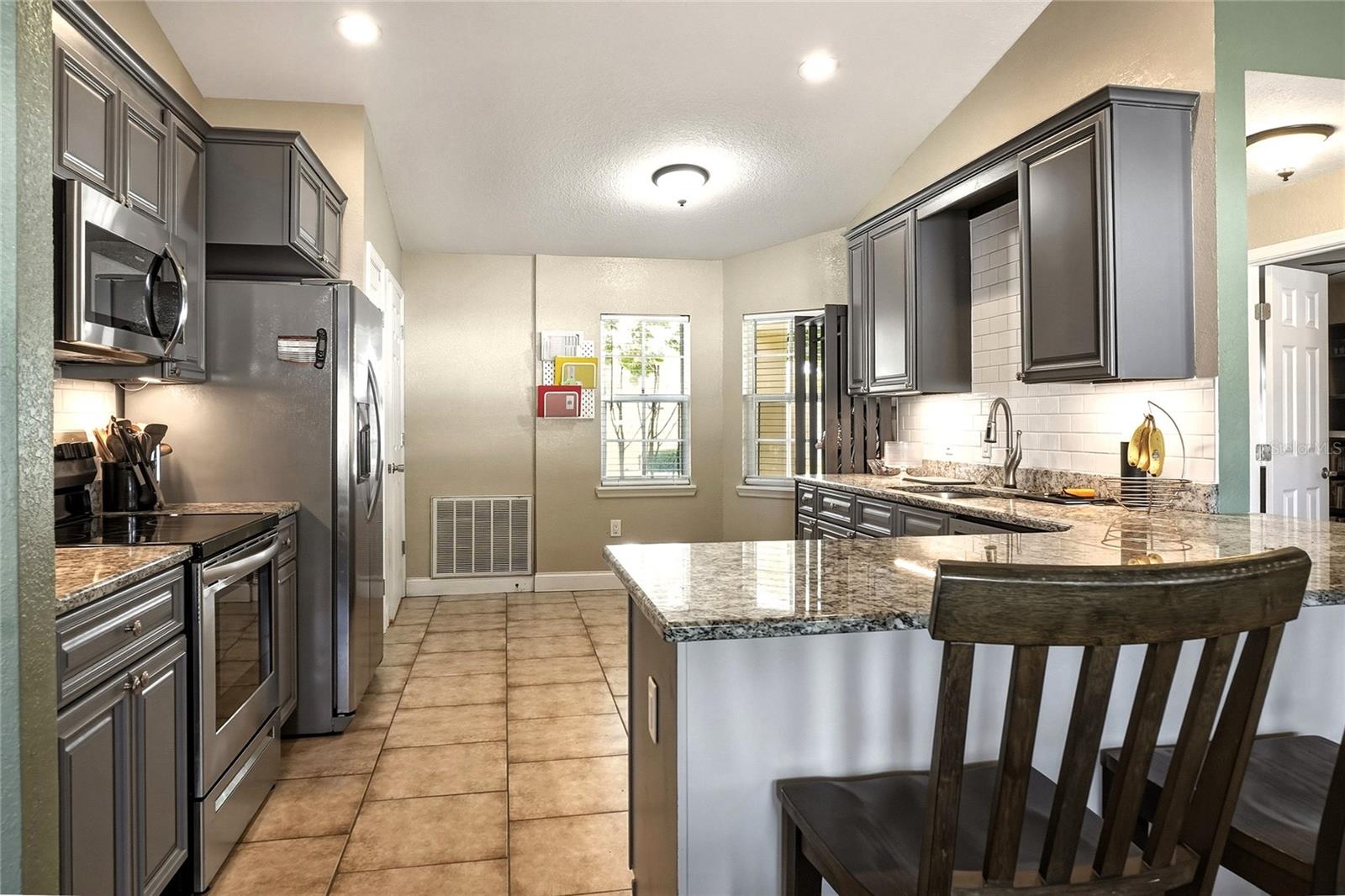 SUMMERWOOD - Residential