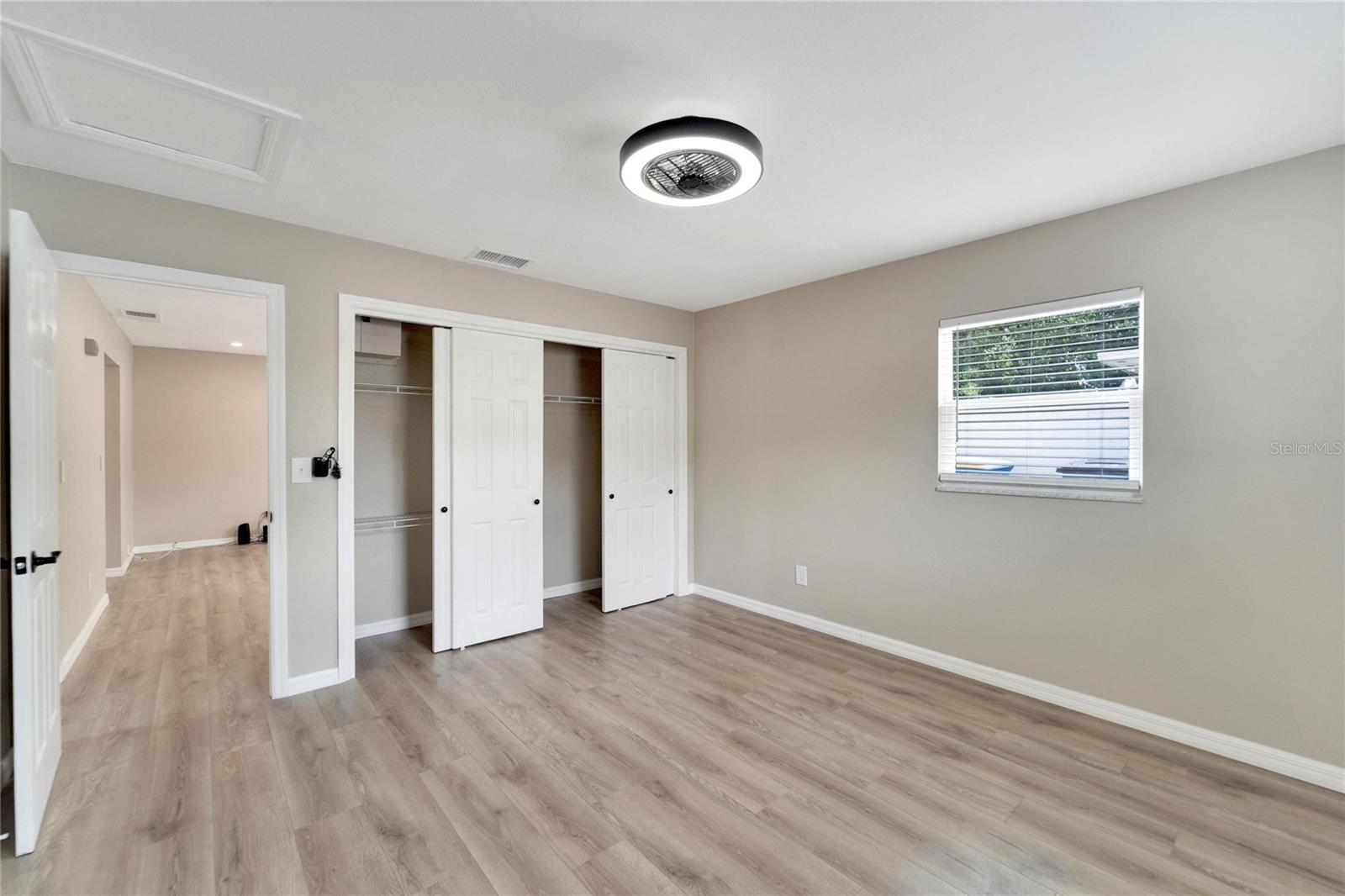 HIGHLAND GROVES - Residential Lease