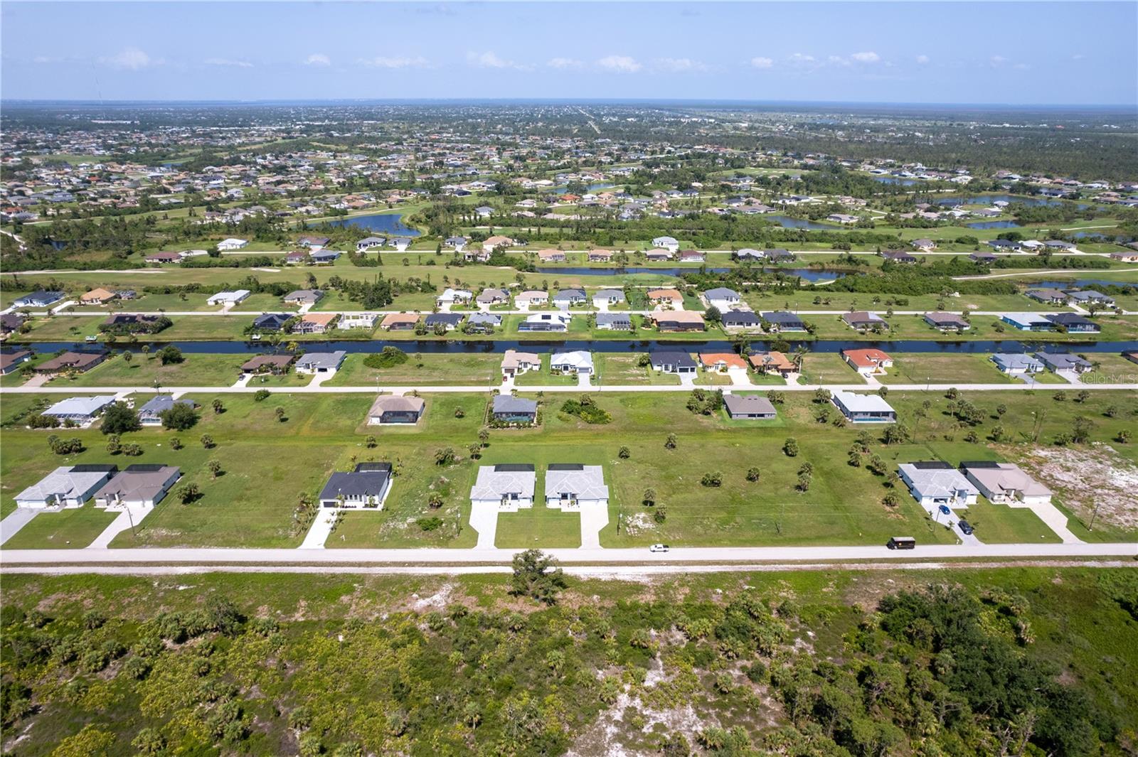 ROTONDA WEST PINE VALLEY - Residential