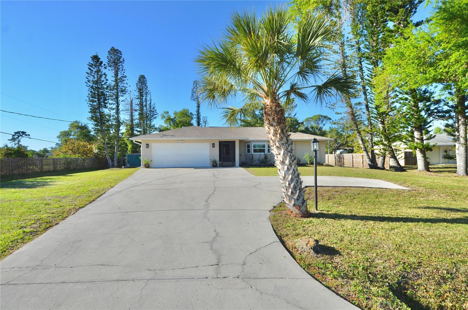 MANASOTA GARDENS - Residential