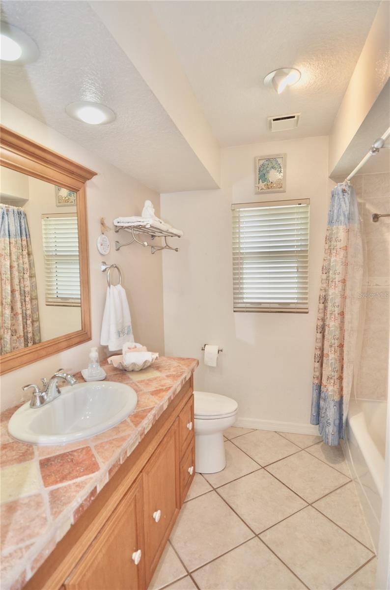 MANASOTA GARDENS - Residential