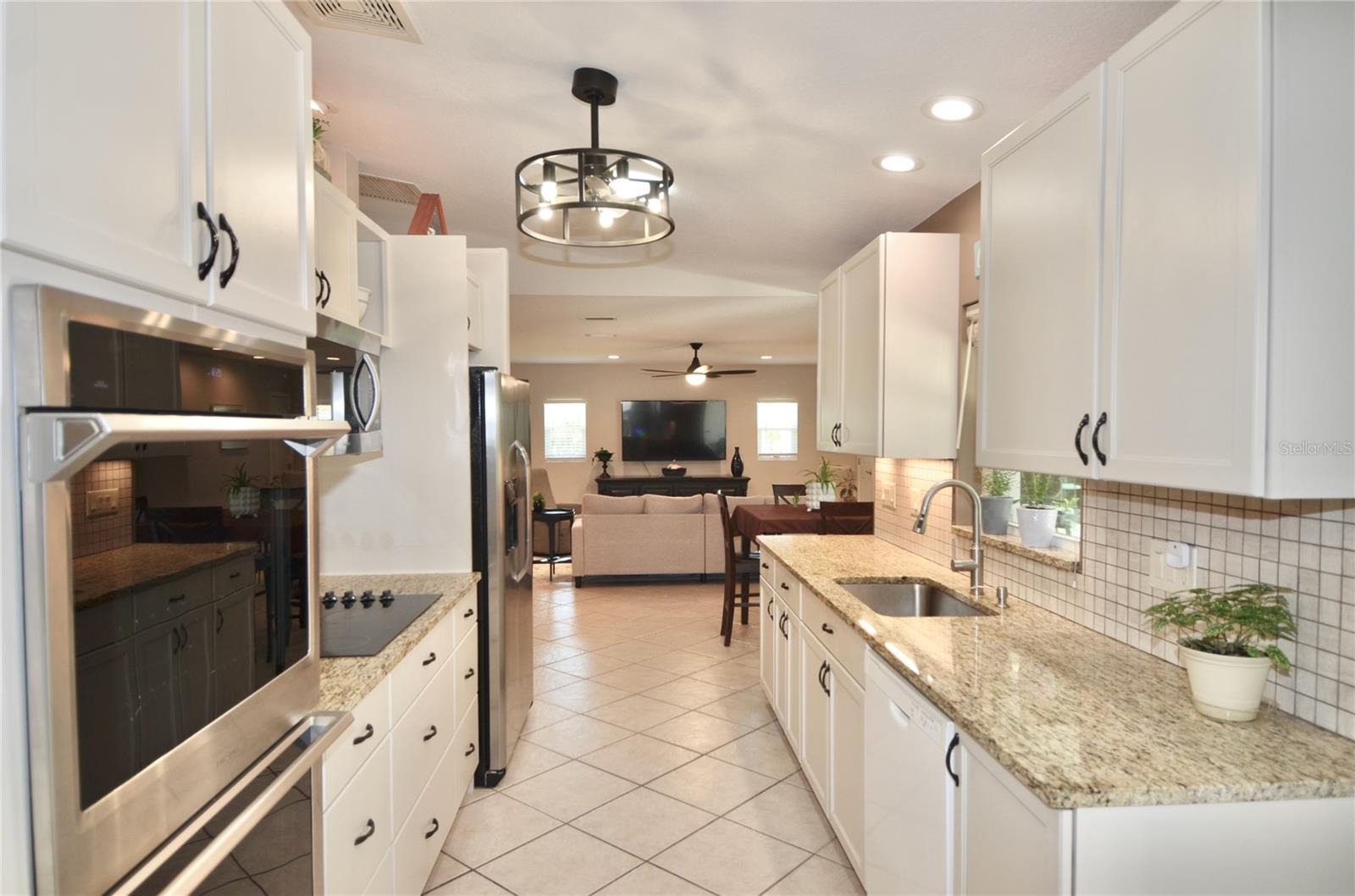 MANASOTA GARDENS - Residential