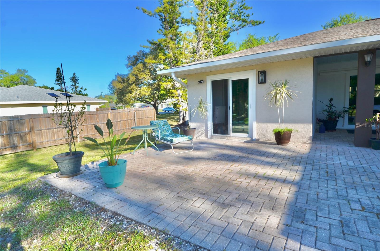 MANASOTA GARDENS - Residential