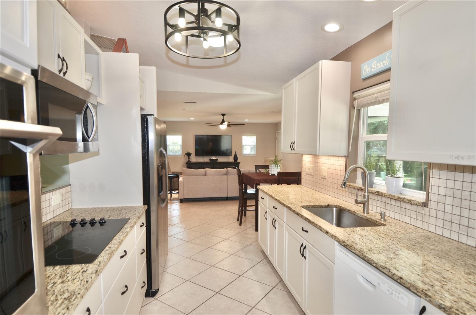 MANASOTA GARDENS - Residential