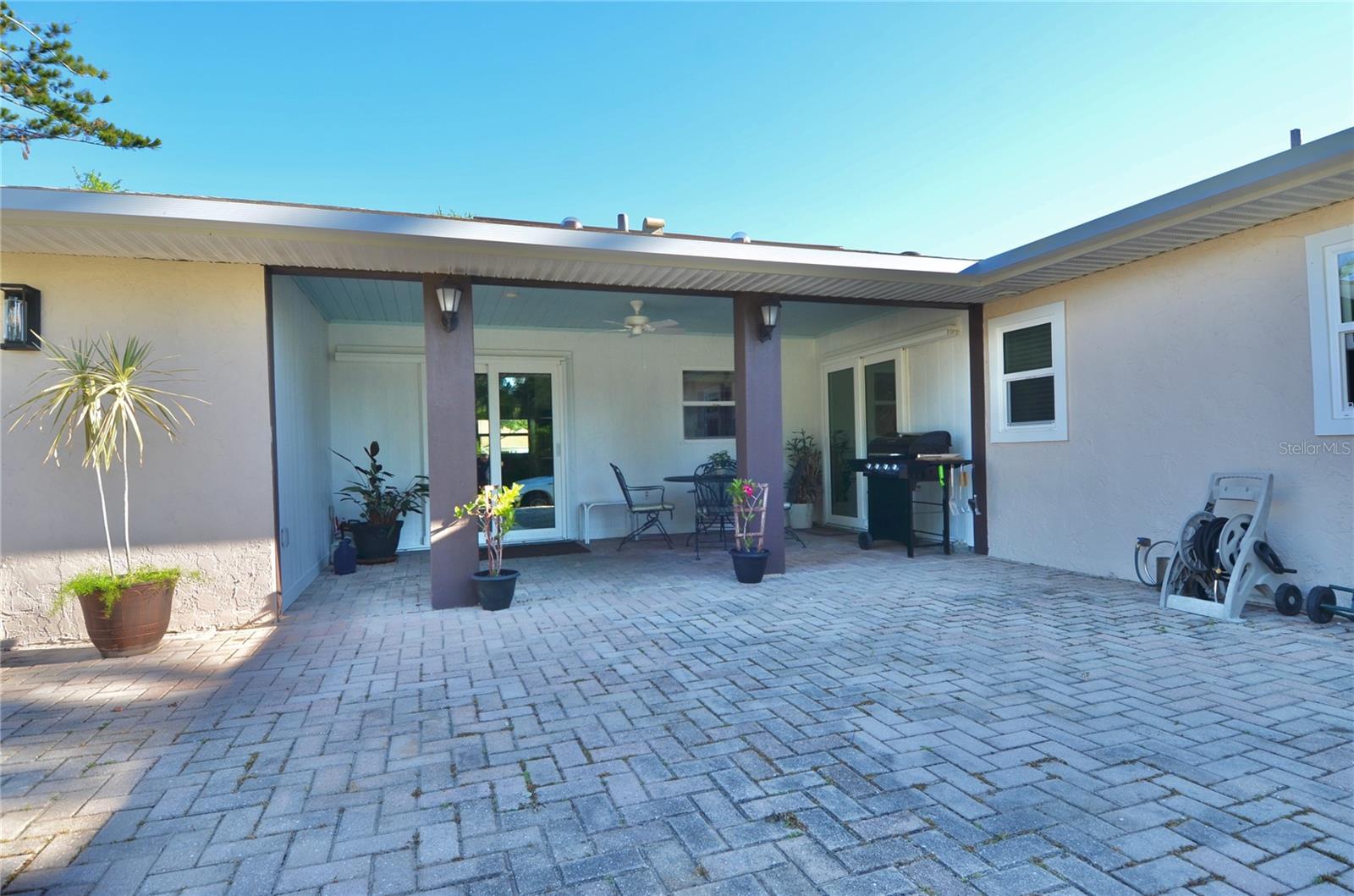 MANASOTA GARDENS - Residential