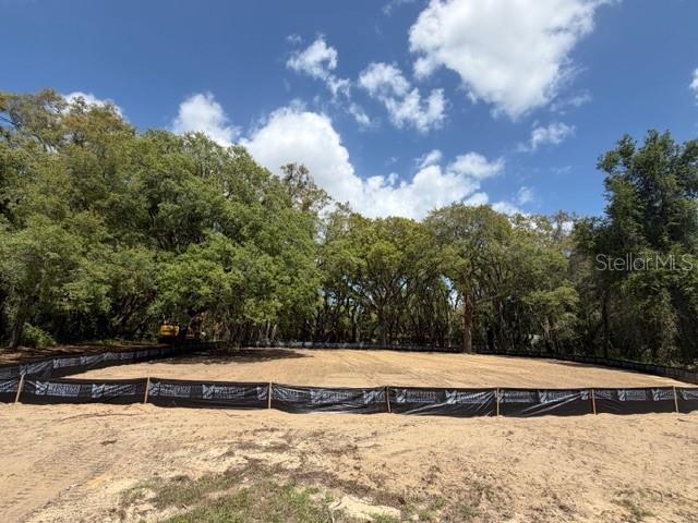 LAKE AVALON GROVES REP - Residential