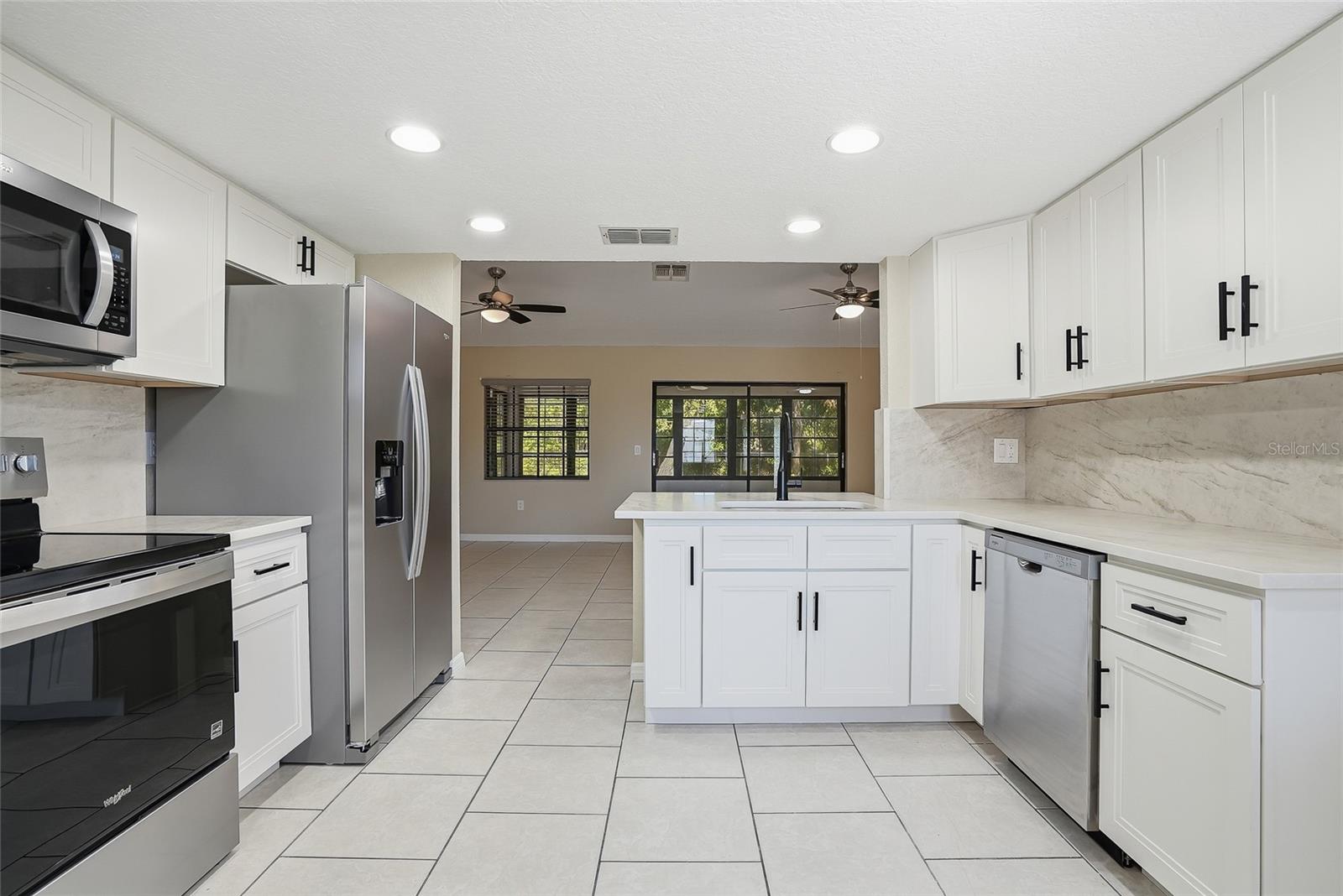 SPRING HILL - Residential