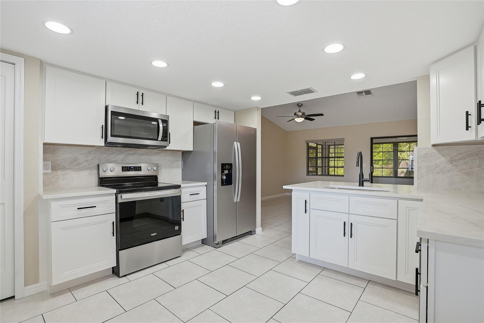 SPRING HILL - Residential
