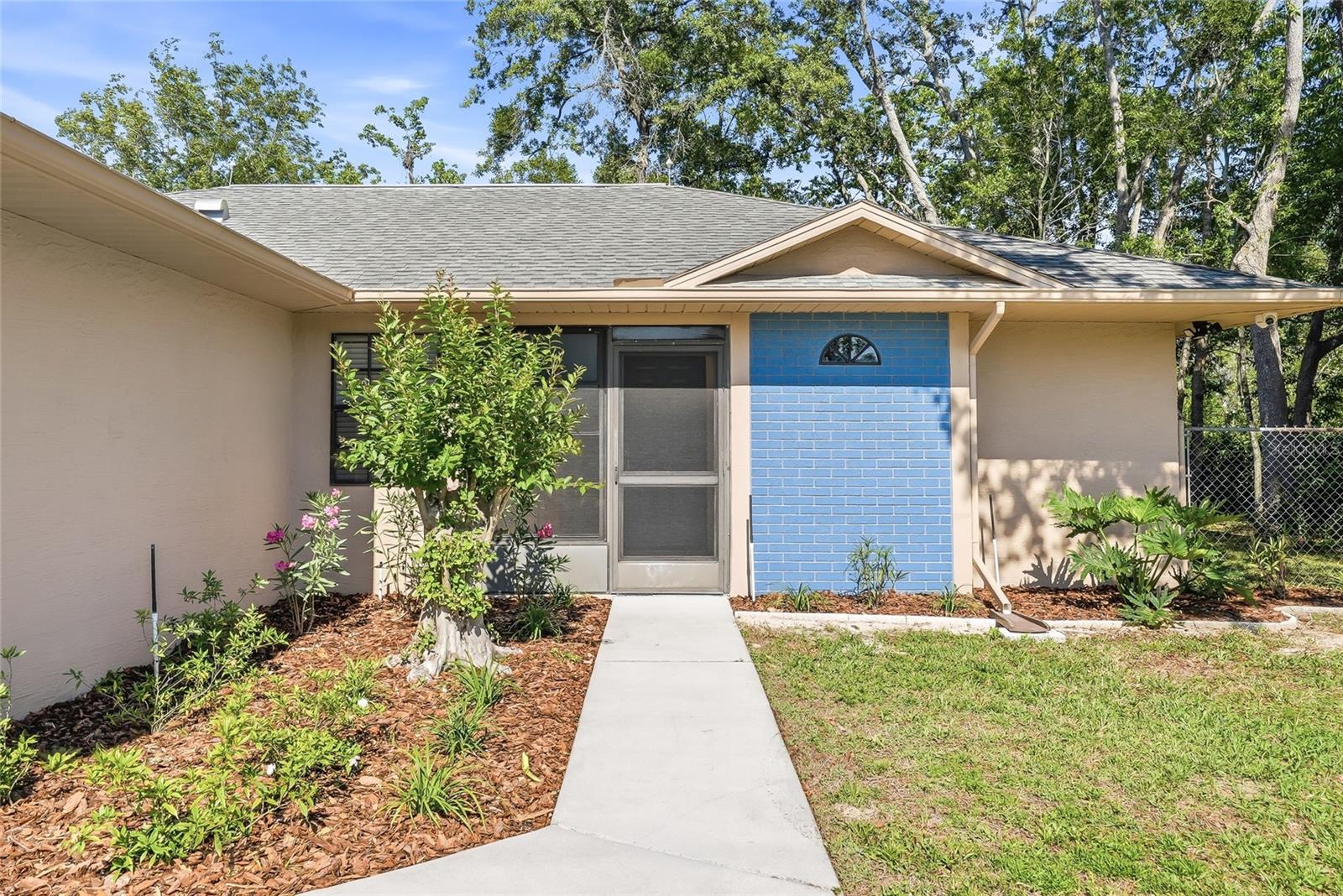 SPRING HILL - Residential