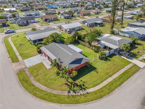 A home in PORT CHARLOTTE