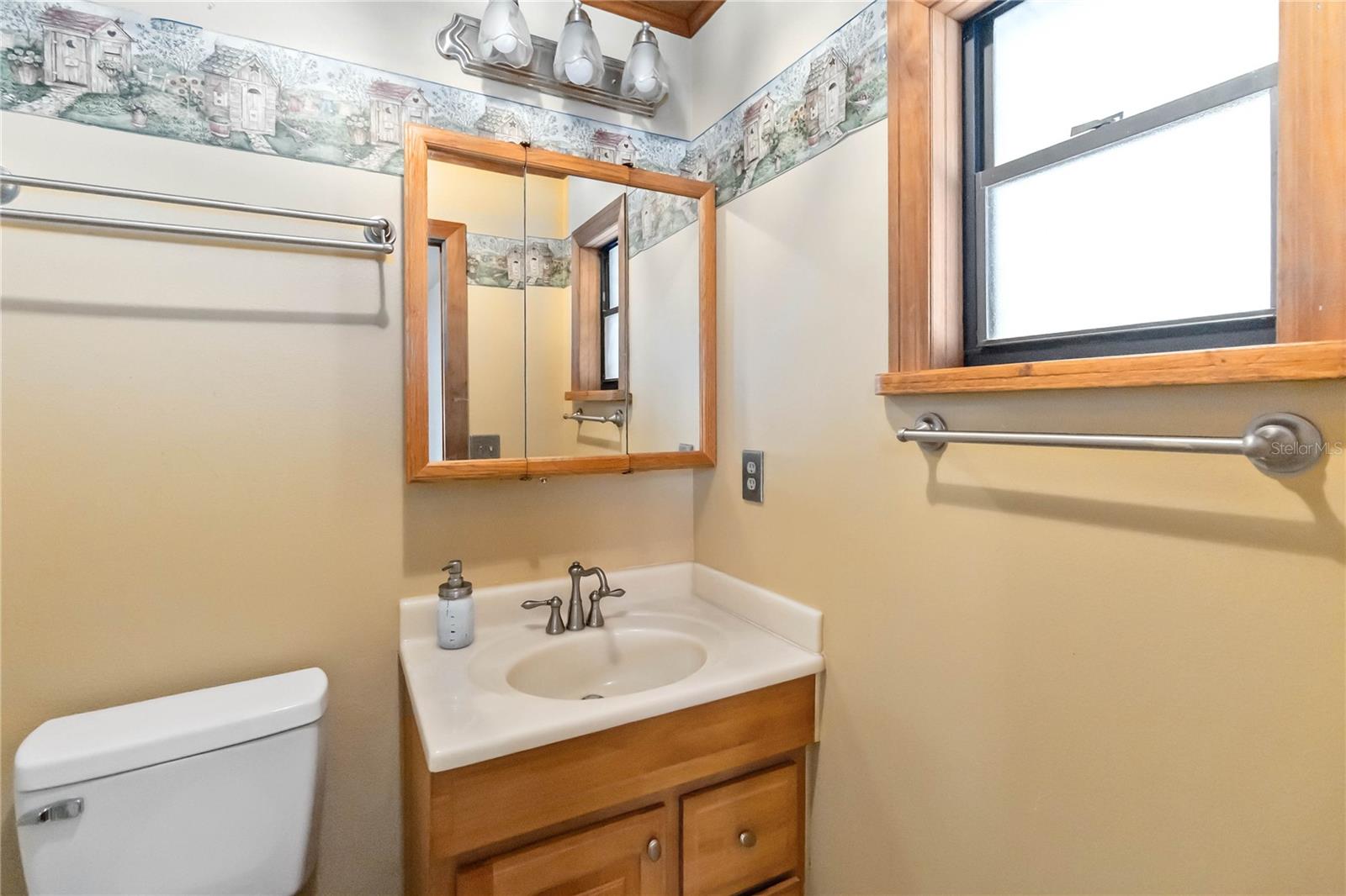 TAFT TOWN - Residential Lease