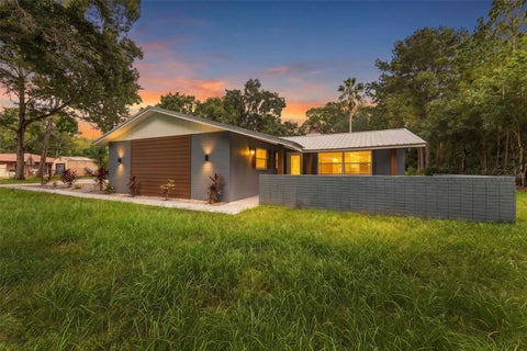 Photo of 17818 Deerfield Drive, Lutz, FL 33558 (MLS # TB8553759)