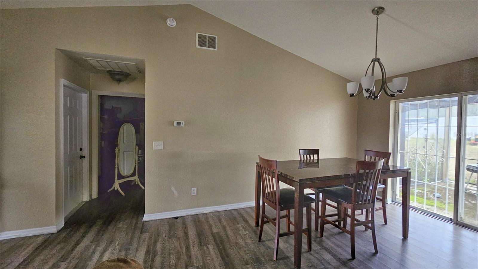 SLVR SPGS SH N - Residential