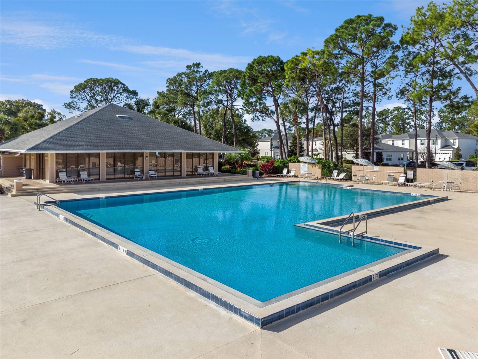 LAKEVIEW CONDO 06 - Residential