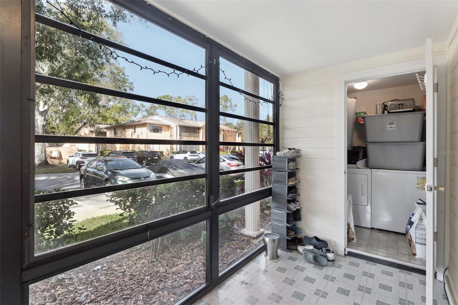 LAKEVIEW CONDO 06 - Residential