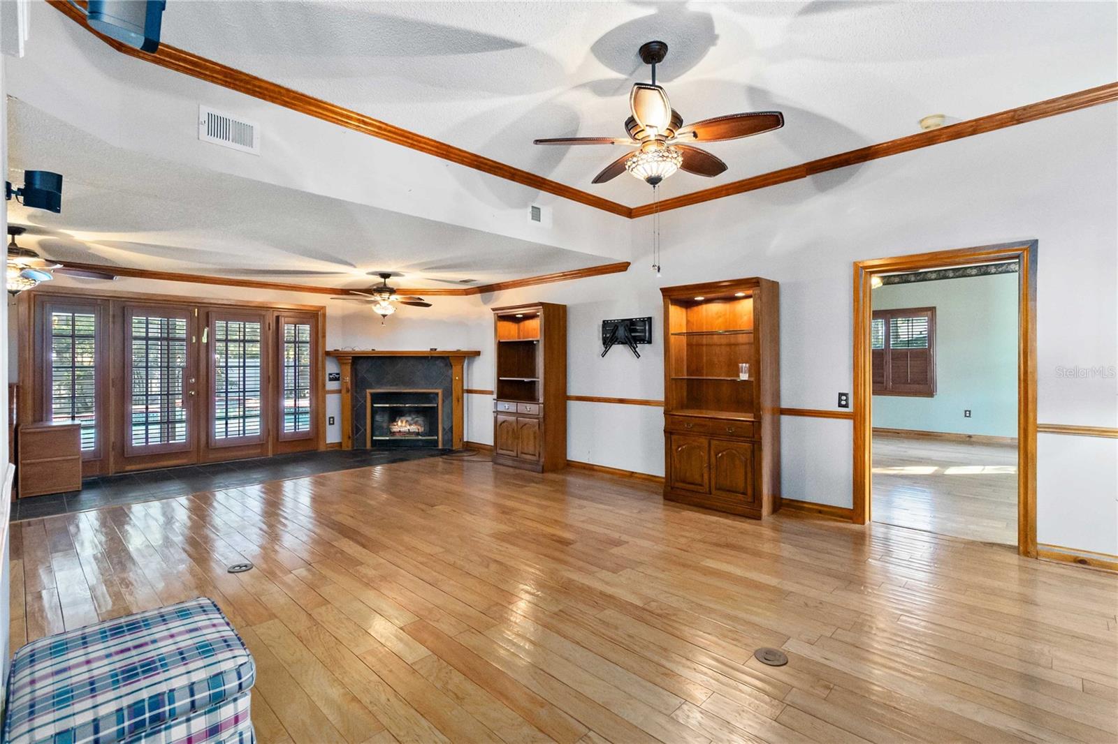 BRYNWOOD - Residential