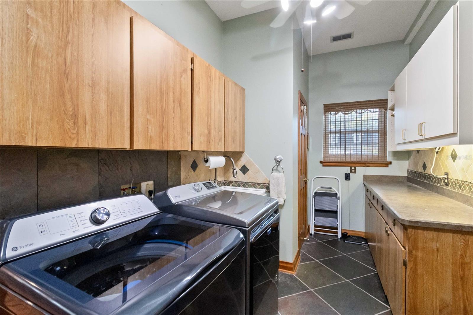 BRYNWOOD - Residential