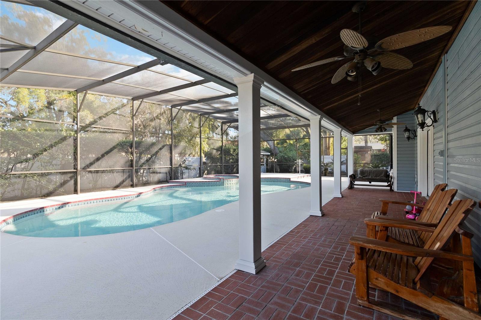 BRYNWOOD - Residential